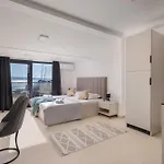 Number Xi - Beachfront Luxury With Pool * Jesenice (Split-Dalmatia)