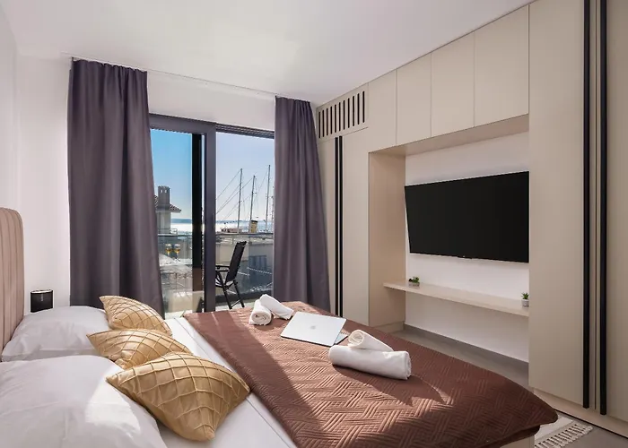 Lejlighed Number Xi - Beachfront & Pool
